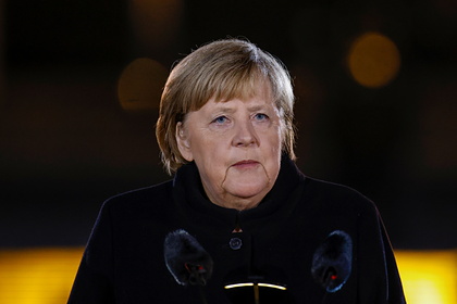 Покидающая пост канцлера ФРГ Меркель последний раз обратилась к народу