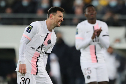 PSG head coach alerted Messi’s entourage
