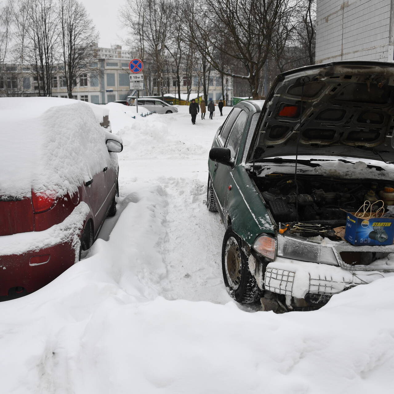 Автоэксперт поставил точку в спорах о необходимости прогревать двигатель  зимой: Общество: Россия: Lenta.ru