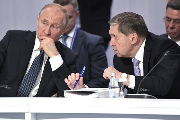 Владимир Путин и Юрий Ушаков