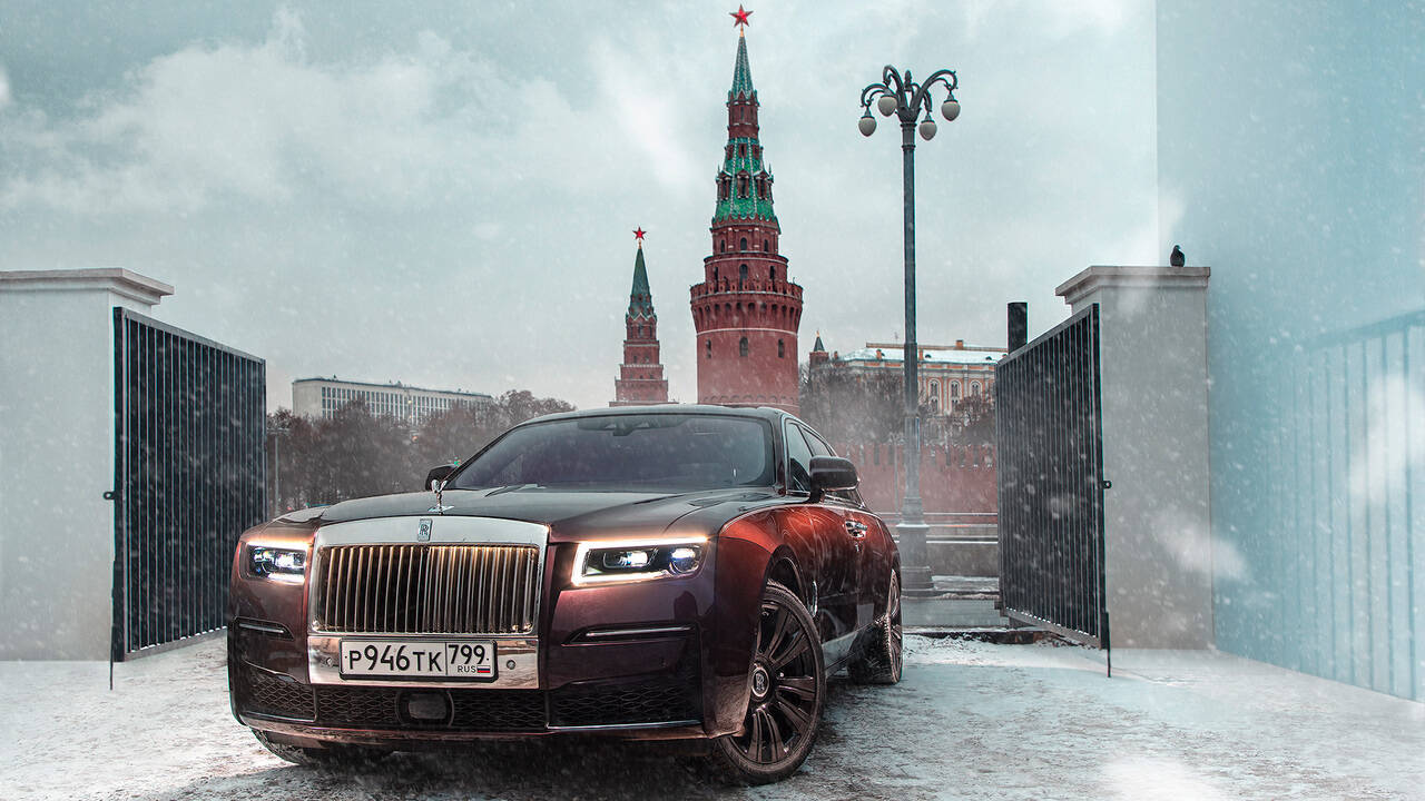 Rolls-Royce Ghost: высшая роскошь в эпоху новой искренности. У главной  люксовой марки планеты — новая «младшая» модель: Деловой климат: Экономика:  Lenta.ru