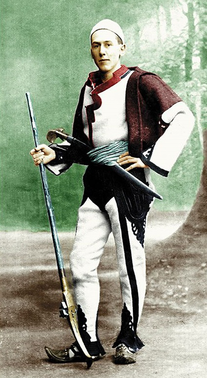 Франц Нопча в национальном албанском костюме