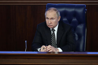 В Кремле объяснили решение Путина провести очную пресс-конференцию