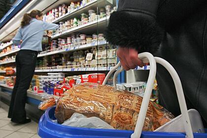 Власти Чечни начали оплачивать долги местных жителей в магазинах