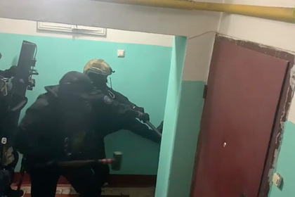 Полиция Москвы взяла штурмом квартиру с грабителями из «Ат-Такфир валь-Хиджра»