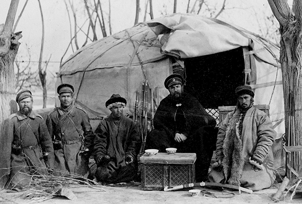 Русский путешественник, военный востоковед, генерал-лейтенант Бронислав Громбчевский, участвовавший в 1892 году в Памирском походе полковника Михаила Ионова