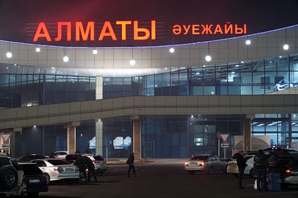 Аэропорт Алма-Аты закрылся на неопределенный срок