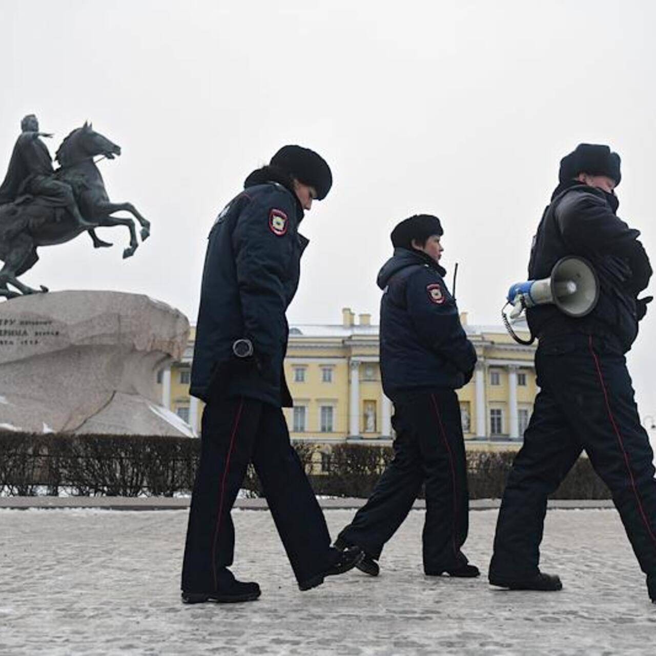 Выездная проверка в полиции Петербурга обернулась кадровыми перестановками:  Полиция и спецслужбы: Силовые структуры: Lenta.ru