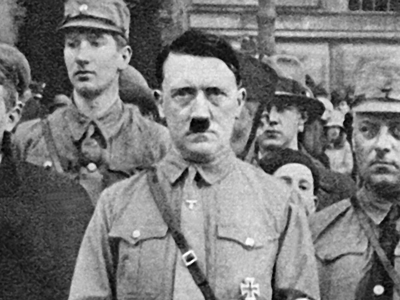 Парадокс убитого Гитлера: в чём опасность путешествий во времени — Почитать на DTF