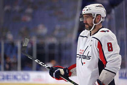 Ovechkin closes the gap on Jagr by one more puck