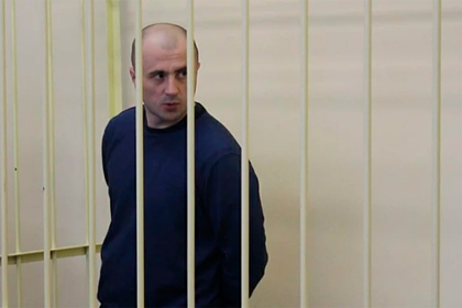 Российского полицейского осудили на девять лет за сбыт наркотиков