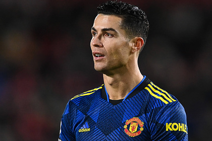 Cristiano Ronaldo leaves Manchester United