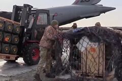 Стал известен состав грузов ВВС Великобритании для Украины