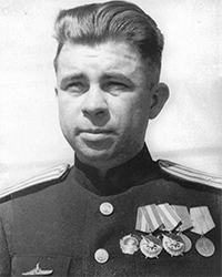 Капитан 3-го ранга Александр Маринеско