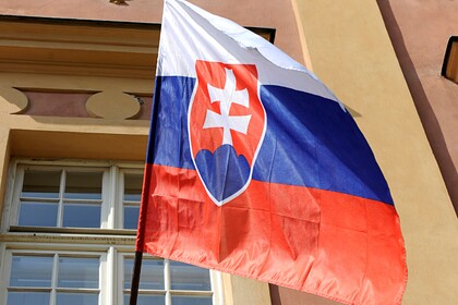 МИД Словакии порекомендовал отказаться от поездок на Украину