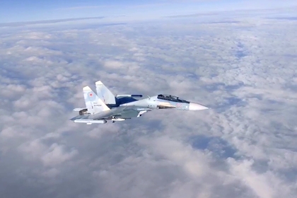 Российские бомбардировщики провели патрулирование в небе над Белоруссией