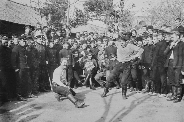 Русские солдаты в японском плену, 1905 год. Фото: Российский государственный архив кинофотодокументов