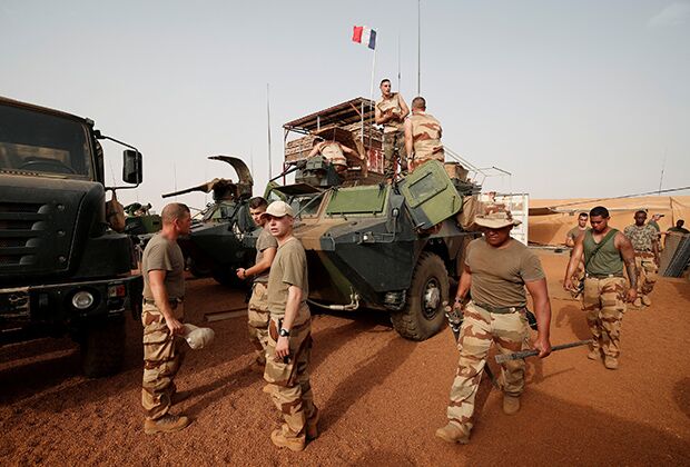 Французские солдаты в Ансонго, Мали, 15 октября 2017 года