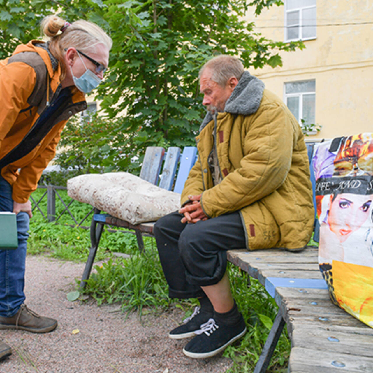 Лицо без определенного места. Помощь людям без определенного места жительства.