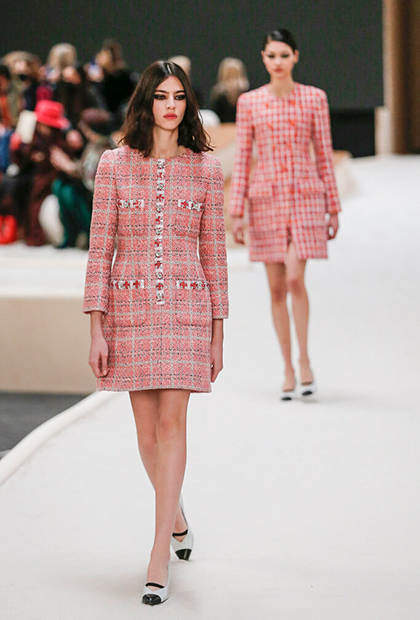 Показ Chanel на Неделе высокой моды в Париже, 2022 год
