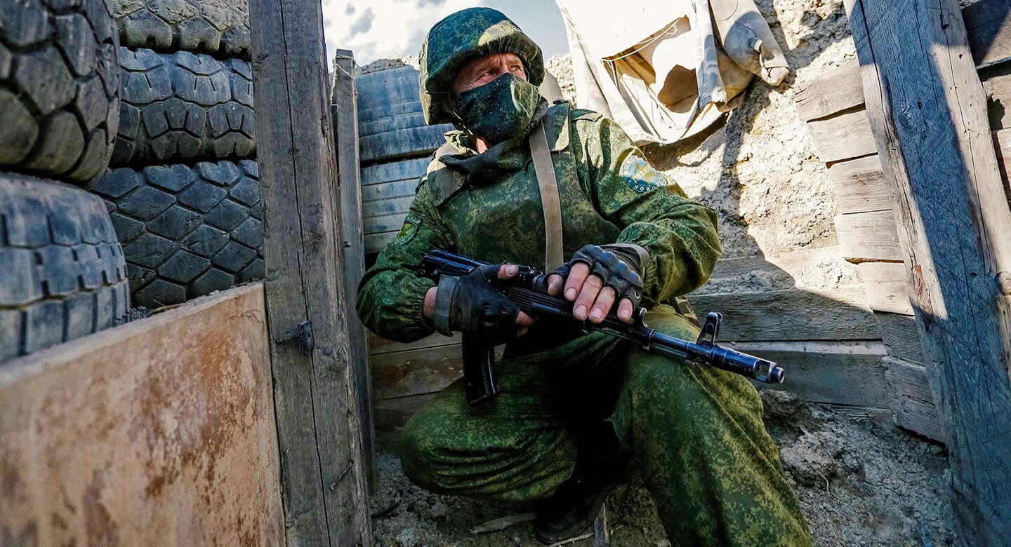 Новороссия сегодня ополчение видео. Солдаты Донбасса. Защитники Донбасса.