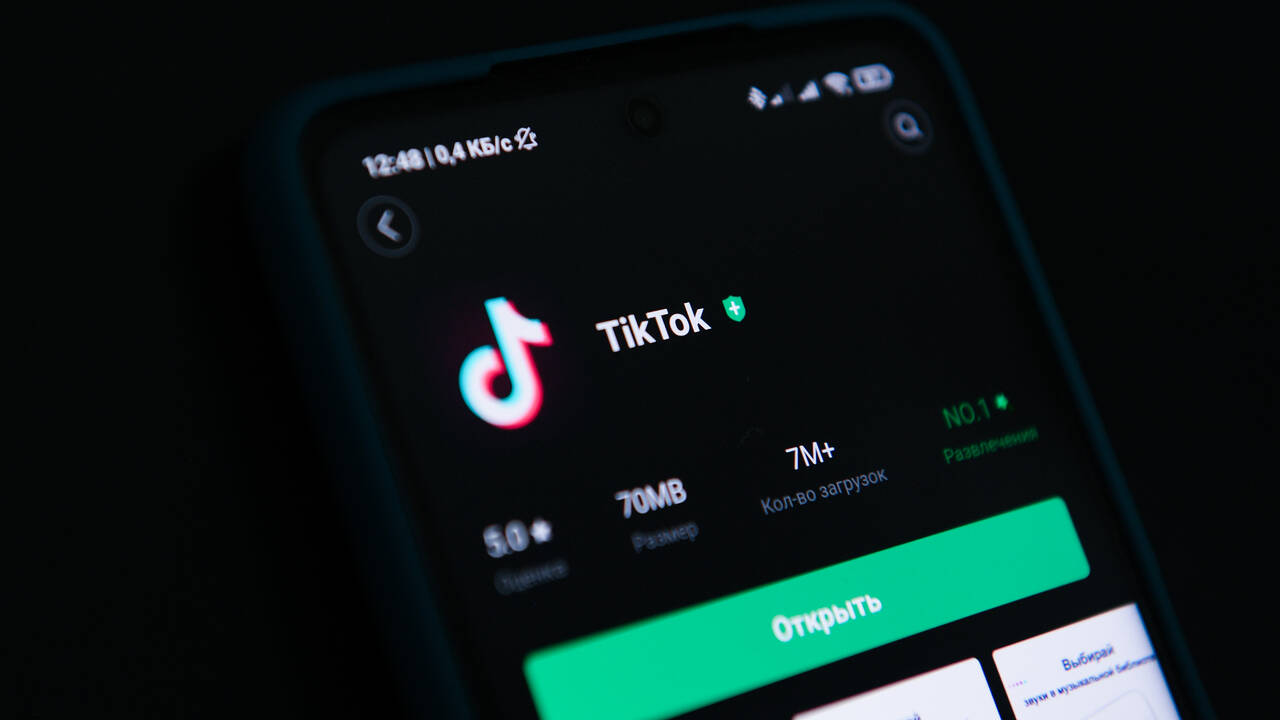 TikTok приостановила работу в России из-за закона о фейках: Coцсети:  Интернет и СМИ: Lenta.ru