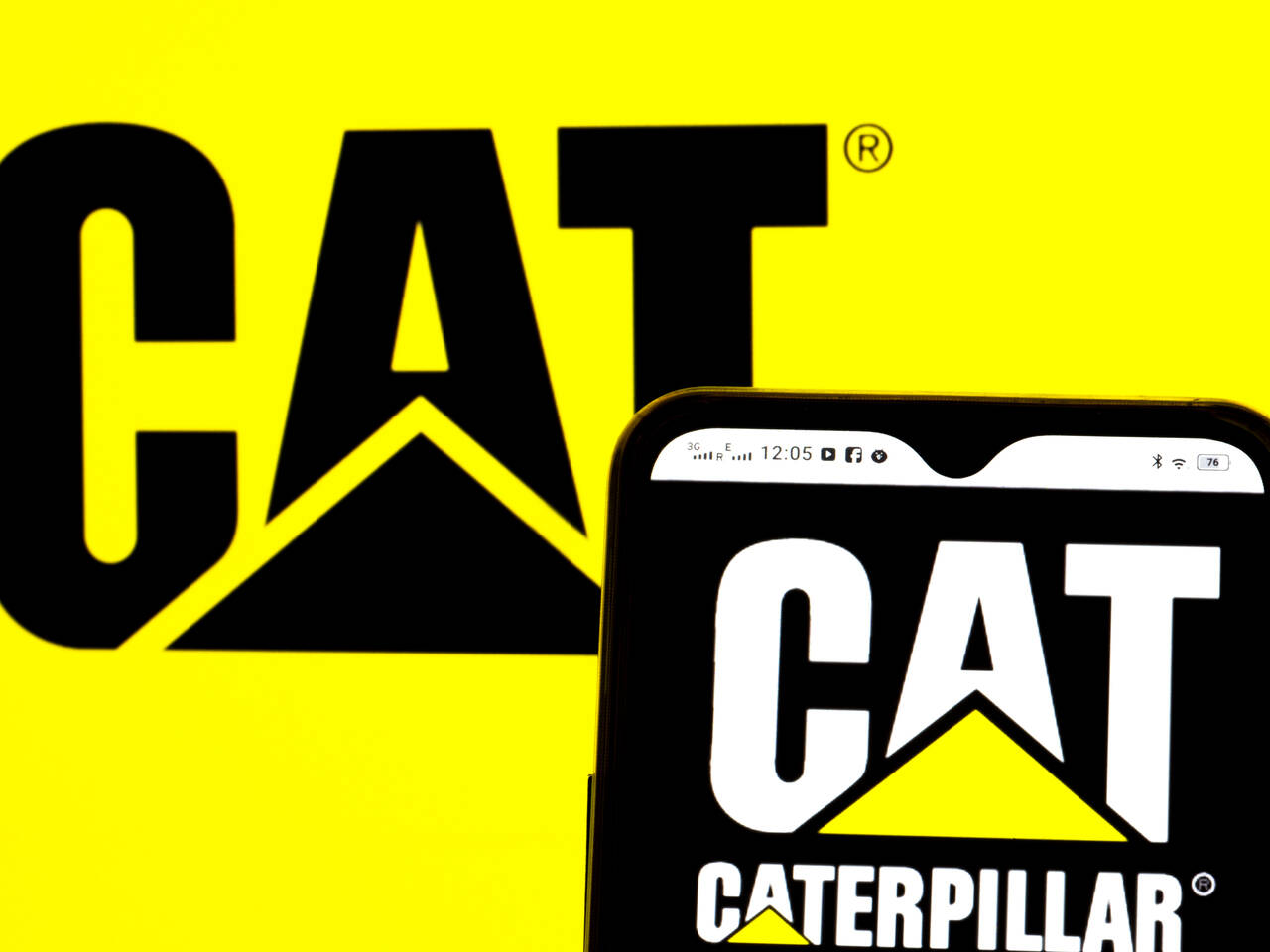 Производитель строительной техники Caterpillar приостановил работу в  России: Бизнес: Экономика: Lenta.ru