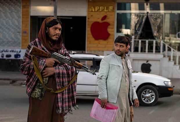 Улицы Кабула после прихода талибов к власти 