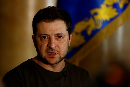 Зеленский заявил об отсутствии разработок оружия массового поражения на Украине