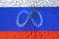 Пользователям Facebook и Instagram разрешат призывы к насилию в адрес россиян 