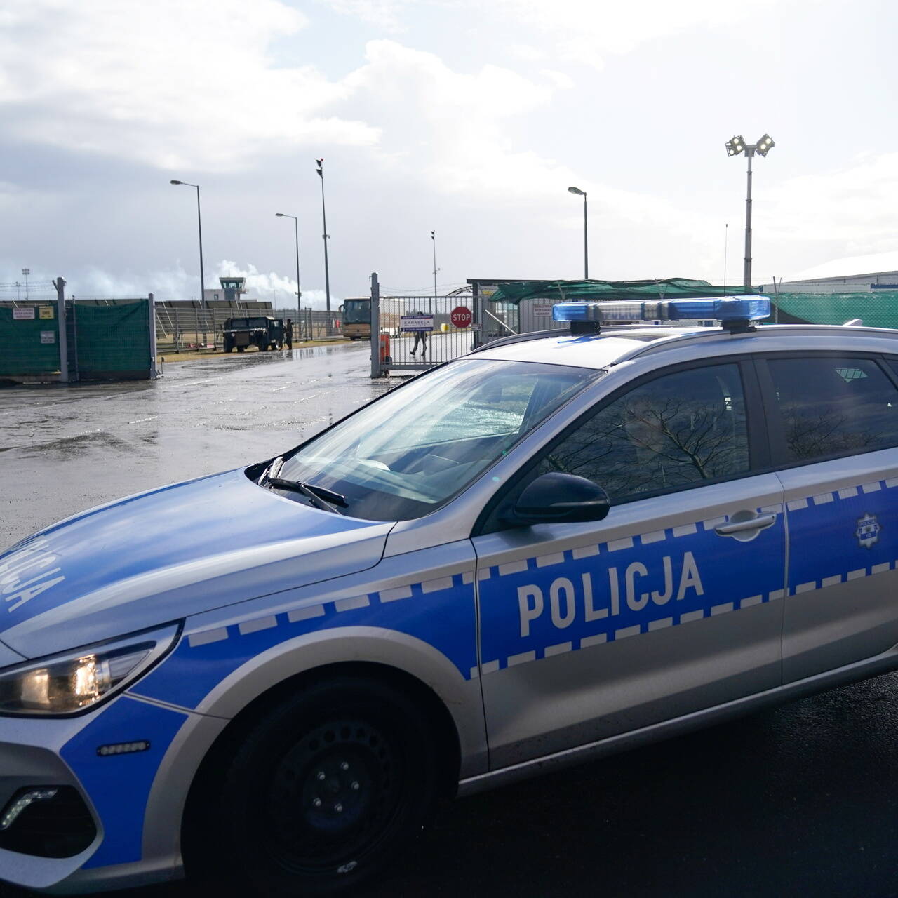 В Польше расстреляли автомобиль с вором в законе Авто Самтредским:  Криминал: Силовые структуры: Lenta.ru