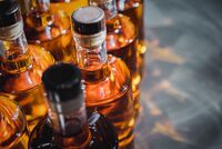 В российском регионе продлили часы продажи алкоголя «в связи с санкциями» 
