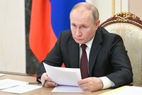 Путин объявил о дефолте США и ЕС перед Россией 