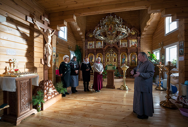 Отец Ефрем рассказывает, как строилась новая церковь в честь равноапостольных Кирилла и Мефодия