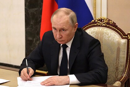 Политолог оценил необходимость встречи Путина и Зеленского