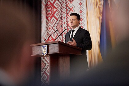 На Украине запретили оппозиционные партии