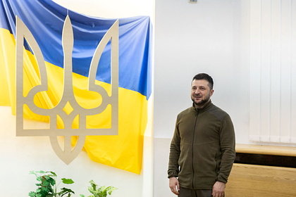 Зеленский призвал к референдуму для поиска компромиссов между Украиной и Россией