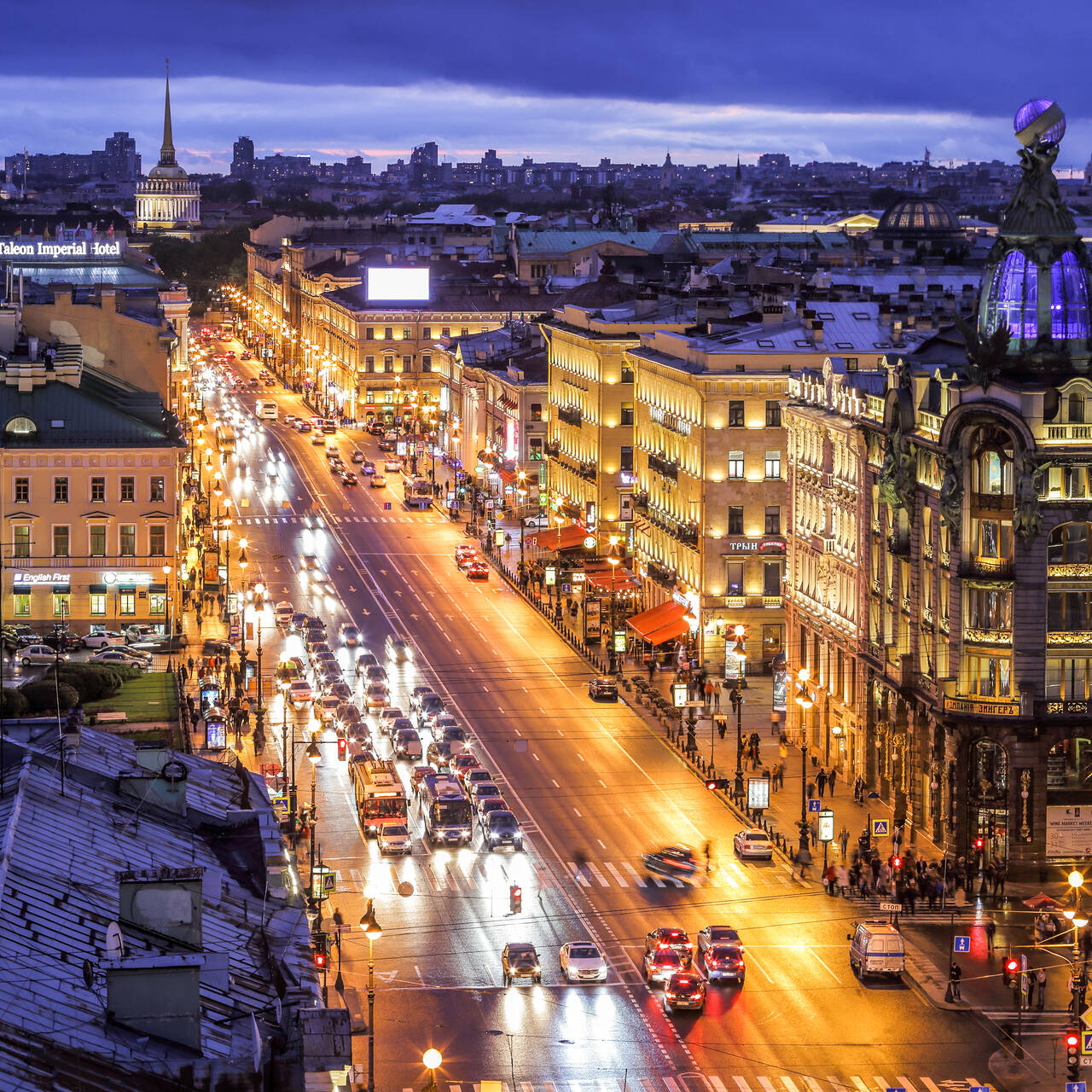 ночной невский проспект в санкт петербурге