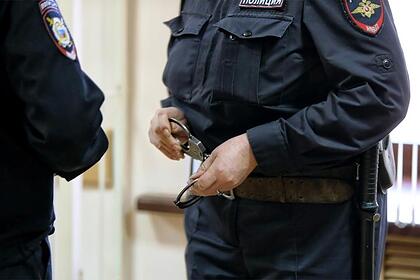 Не отреагировавший на вызов об избиении российский полицейский получил срок