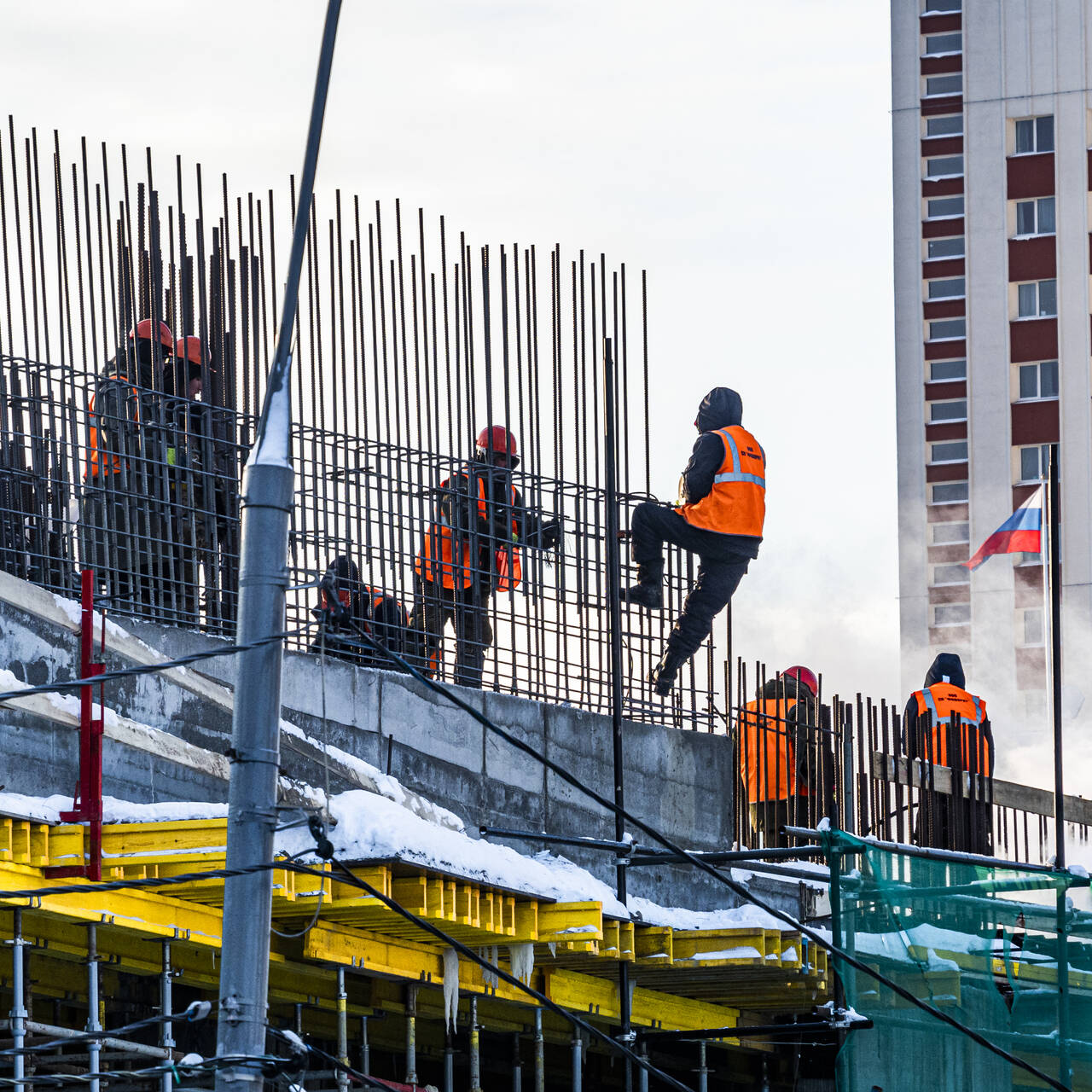 Россиян оставили без выплат за срывы сроков строительства жилья: Дом: Среда  обитания: Lenta.ru