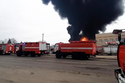 Жителям Белгорода разрешили вернуться в свои дома после пожара на нефтебазе