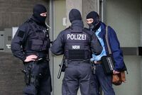 Немецкая полиция отключила «Гидру». Что будет дальше с крупнейшим в мире магазином наркотиков?