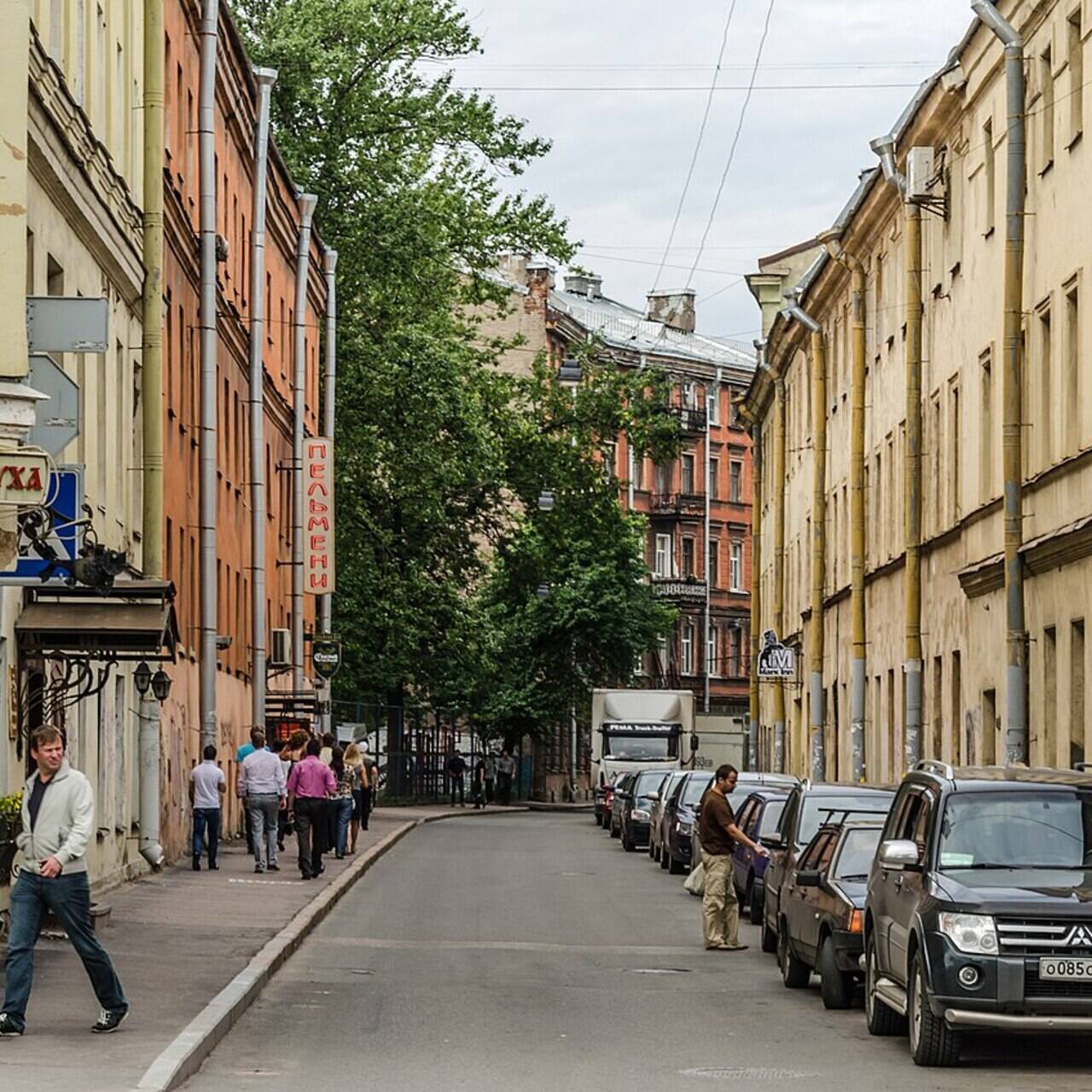 В честь умершего Жириновского захотели назвать улицу в Петербурге: Город:  Среда обитания: Lenta.ru