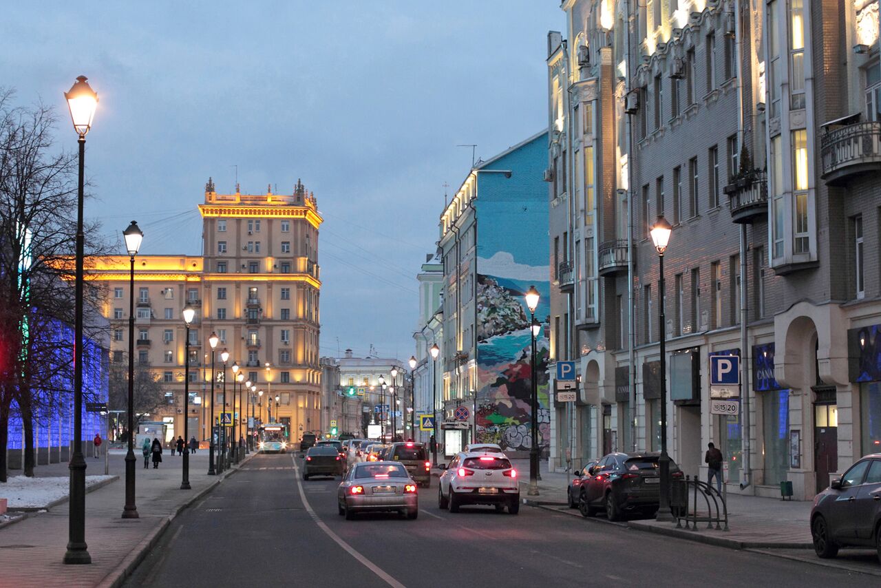 Вечерняя москва садовое кольцо пирогов александр