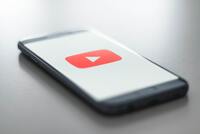 Роскомнадзор обвинил YouTube в осознанной дискриминации российских пользователей 