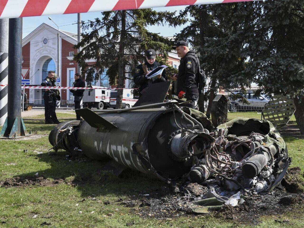 Упавшая в Краматорске «Точка-У» оказалась из одной серии с ракетами ВСУ:  Украина: Бывший СССР: Lenta.ru