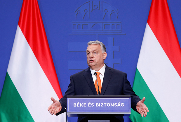 Премьер-министр Венгрии Виктор Орбан выступает на пресс-конференции после парламентских выборов в Будапеште, Венгрия, 6 апреля 2022 года