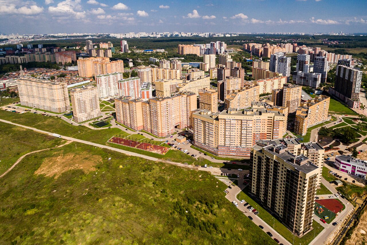 Г новомосковский москва. Новомосковский Москва. Город Новомосковский новая Москва. Коммунарка аэрофотосъемки. Новомосковский административный округ города Москвы фото.