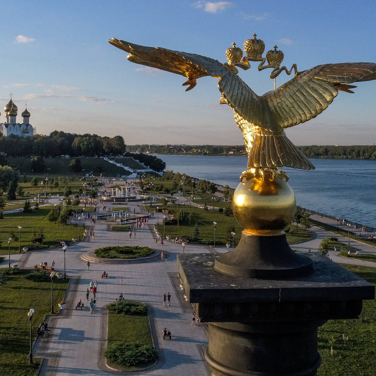 В Ярославле отремонтируют набережную в центре города: Достижения: Моя  страна: Lenta.ru