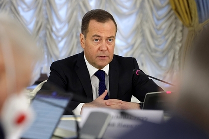 Медведев предрек киевскому режиму фиаско